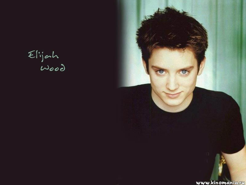  _Elijah Wood___Foto-wallpapers    _    c   _Elijah Wood